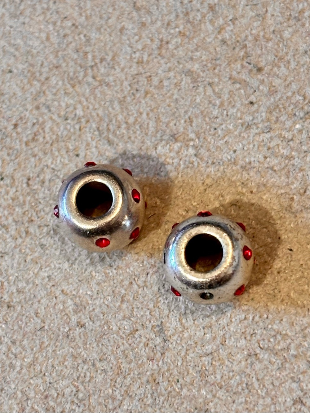 Two Brighton Dottie mini beads Bright red crystals Fit MINI holders ONLY Retired - Picture 4 of 5